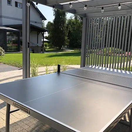 Magnolia - I - Rowery - Plac Zabaw Montessori - Basen - Pokój Zabaw