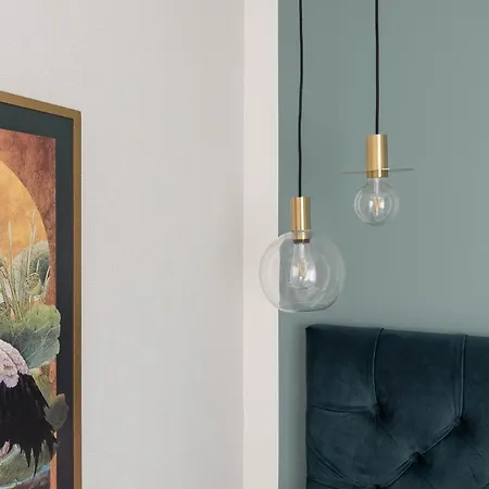 Magnolia - I Sprzet Do Polawiania Bursztynu -wodery, Podbieraki, Latarki Uv - Zabaw- Rowery - Kawa Z Ekspresu Jantar