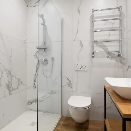 Magnolia - I Sprzet Do Polawiania Bursztynu -wodery, Podbieraki, Latarki Uv - Zabaw- Rowery - Kawa Z Ekspresu Çiftlik konaklama Jantar