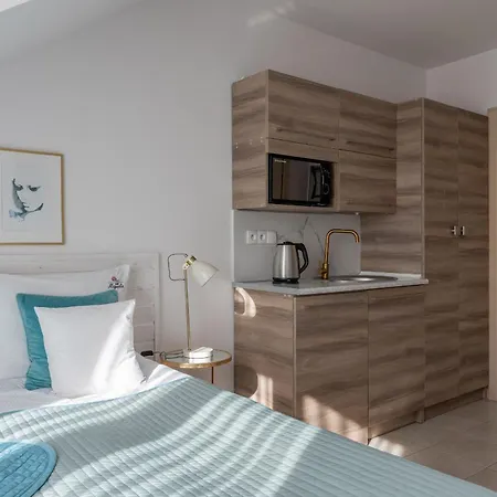 ファームステイ Magnolia - I Sprzet Do Polawiania Bursztynu -wodery, Podbieraki, Latarki Uv - Zabaw- Rowery - Kawa Z Ekspresu