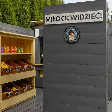 Magnolia - I - Rowery - Plac Zabaw Montessori - Basen - Pokój Zabaw Jantar