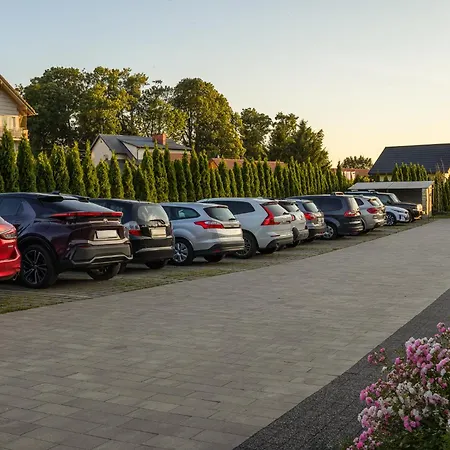Gospodarstwo agroturystyczne Magnolia - I - Rowery - Plac Zabaw Montessori - Basen - Pokój Zabaw Jantar