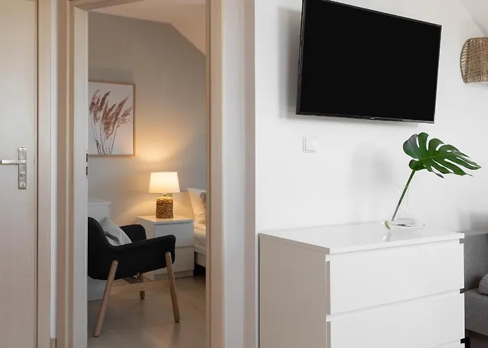 Feriegård Magnolia - I Sprzet Do Polawiania Bursztynu -wodery, Podbieraki, Latarki Uv - Zabaw- Rowery - Kawa Z Ekspresu *