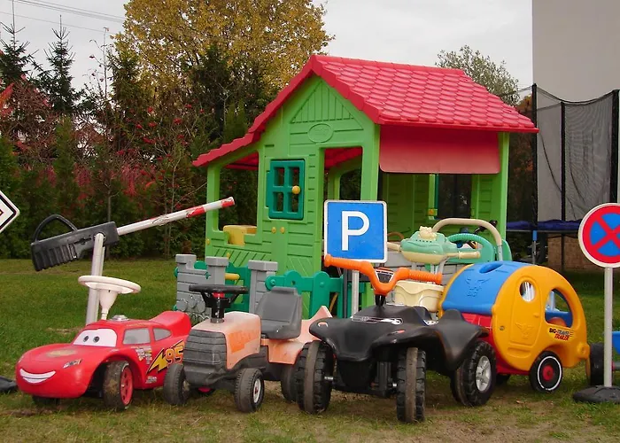 Magnolia - I Sprzet Do Polawiania Bursztynu -wodery, Podbieraki, Latarki Uv - Zabaw- Rowery - Kawa Z Ekspresu * Jantar