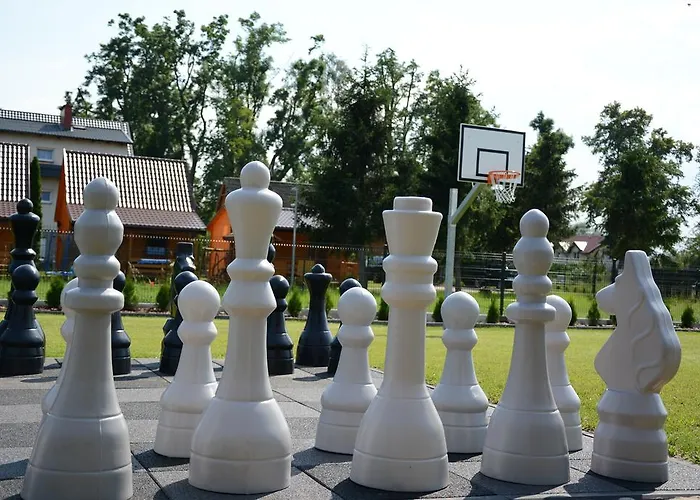 Magnolia - I Sprzet Do Polawiania Bursztynu -wodery, Podbieraki, Latarki Uv - Zabaw- Rowery - Kawa Z Ekspresu Feriegård *