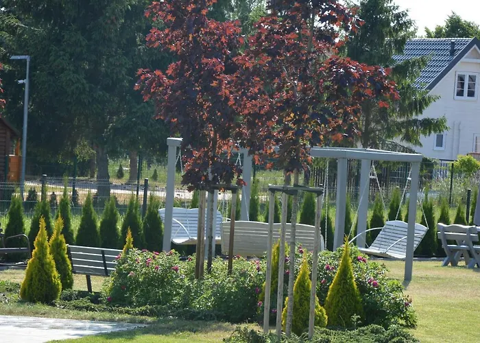 Magnolia - I Sprzet Do Polawiania Bursztynu -wodery, Podbieraki, Latarki Uv - Zabaw- Rowery - Kawa Z Ekspresu Feriegård *