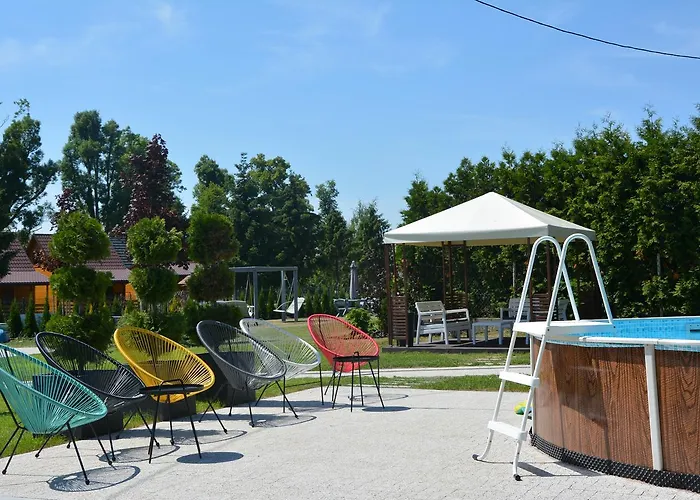 Magnolia - I Sprzet Do Polawiania Bursztynu -wodery, Podbieraki, Latarki Uv - Zabaw- Rowery - Kawa Z Ekspresu