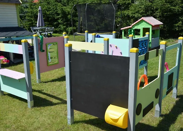 Magnolia - I Sprzet Do Polawiania Bursztynu -wodery, Podbieraki, Latarki Uv - Zabaw- Rowery - Kawa Z Ekspresu *